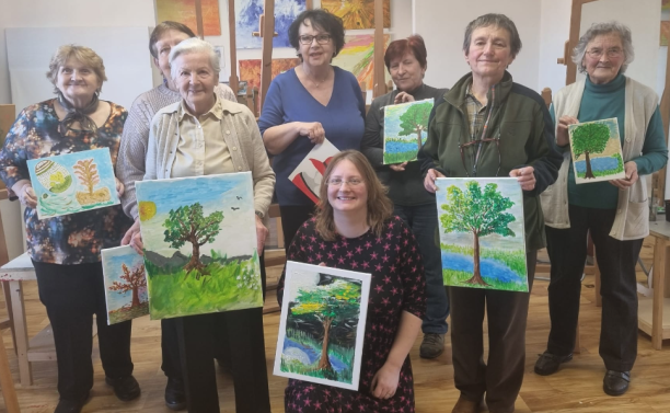 Přijďte: Arteterapie pro seniory